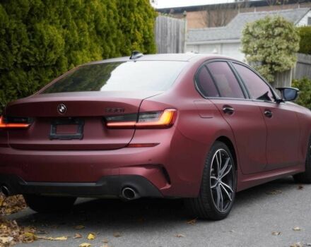 Красный БМВ 3 Серия, объемом двигателя 2 л и пробегом 34 тыс. км за 19700 $, фото 5 на Automoto.ua