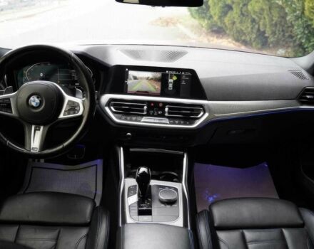 Червоний БМВ 3 Серія, об'ємом двигуна 2 л та пробігом 30 тис. км за 9400 $, фото 9 на Automoto.ua