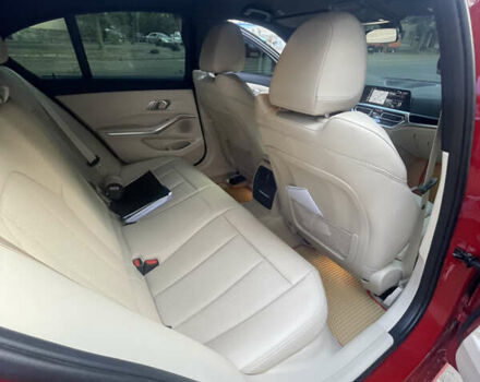 Красный БМВ 3 Серия, объемом двигателя 2 л и пробегом 4 тыс. км за 42500 $, фото 6 на Automoto.ua