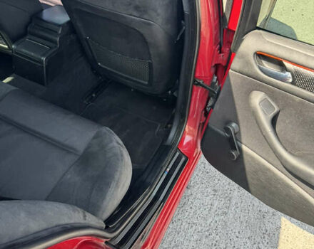 Красный БМВ 3 Серия, объемом двигателя 2 л и пробегом 410 тыс. км за 5500 $, фото 17 на Automoto.ua