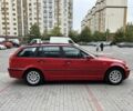 Красный БМВ 3 Серия, объемом двигателя 2 л и пробегом 344 тыс. км за 3000 $, фото 5 на Automoto.ua