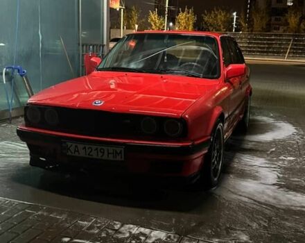 Красный БМВ 3 Серия, объемом двигателя 1.8 л и пробегом 777 тыс. км за 1600 $, фото 1 на Automoto.ua