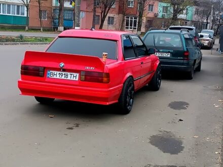 Красный БМВ 3 Серия, объемом двигателя 1.8 л и пробегом 0 тыс. км за 4000 $, фото 1 на Automoto.ua