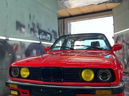 Красный БМВ 3 Серия, объемом двигателя 1.8 л и пробегом 200 тыс. км за 3000 $, фото 1 на Automoto.ua