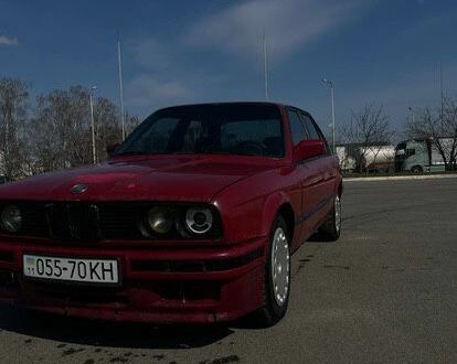 БМВ 3 Серія 1986 у Києві на Automoto.ua Червоний БМВ 3 Серія, об'ємом двигуна 0 л та пробігом 10 тис. км за 550 $, фото 1 на Automoto.ua