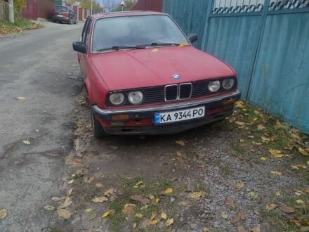 БМВ 3 Серія 1986 у Белой Церкве на Automoto.ua Червоний БМВ 3 Серія, об'ємом двигуна 1.8 л та пробігом 333 тис. км за 1200 $, фото 1 на Automoto.ua
