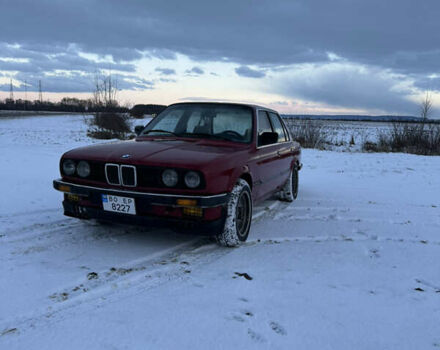 Красный БМВ 3 Серия, объемом двигателя 1.8 л и пробегом 200 тыс. км за 2600 $, фото 1 на Automoto.ua