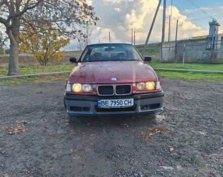 Красный БМВ 3 Серия, объемом двигателя 1.8 л и пробегом 380 тыс. км за 1700 $, фото 1 на Automoto.ua