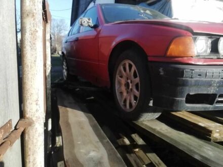 Червоний БМВ 3 Серія, об'ємом двигуна 1.6 л та пробігом 250 тис. км за 1542 $, фото 1 на Automoto.ua