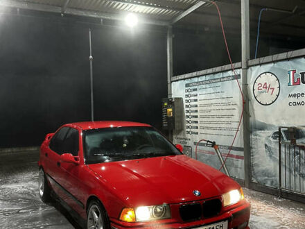 Червоний БМВ 3 Серія, об'ємом двигуна 2.5 л та пробігом 480 тис. км за 4000 $, фото 1 на Automoto.ua