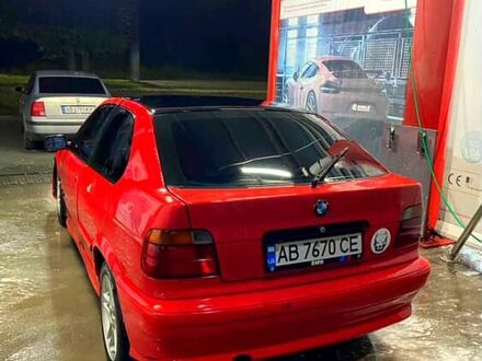 БМВ 3 Серия 1994 в Виннице на Automoto.ua Красный БМВ 3 Серия, объемом двигателя 1.6 л и пробегом 200 тыс. км за 900 $, фото 1 на Automoto.ua