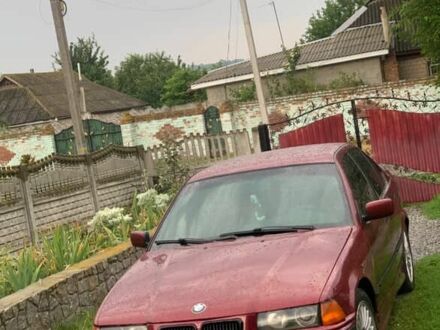 Красный БМВ 3 Серия, объемом двигателя 2 л и пробегом 295 тыс. км за 2400 $, фото 1 на Automoto.ua