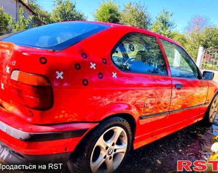 Красный БМВ 3 Серия, объемом двигателя 1.8 л и пробегом 295 тыс. км за 2600 $, фото 1 на Automoto.ua