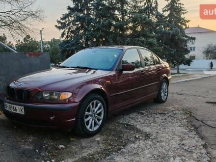 Красный БМВ 3 Серия, объемом двигателя 1.8 л и пробегом 260 тыс. км за 4999 $, фото 1 на Automoto.ua