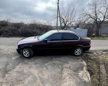 Красный БМВ 3 Серия, объемом двигателя 1.8 л и пробегом 130 тыс. км за 3200 $, фото 1 на Automoto.ua