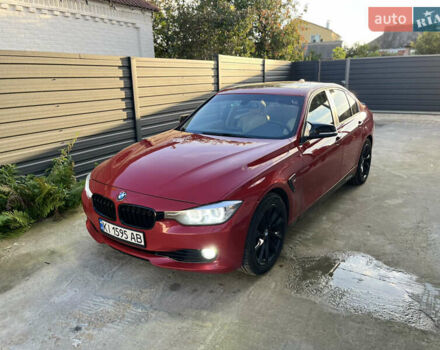 БМВ 3 Серия 2012 в Белой Церкве на Automoto.ua Красный БМВ 3 Серия, объемом двигателя 2 л и пробегом 236 тыс. км за 14800 $, фото 1 на Automoto.ua