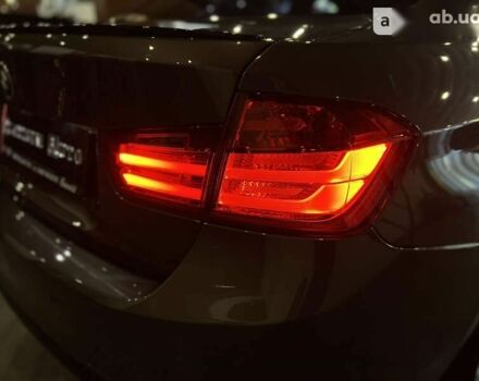 БМВ 3 Серия, объемом двигателя 2 л и пробегом 122 тыс. км за 15900 $, фото 7 на Automoto.ua