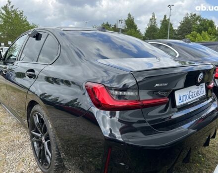 БМВ 3 Серия, объемом двигателя 2 л и пробегом 10 тыс. км за 74107 $, фото 3 на Automoto.ua