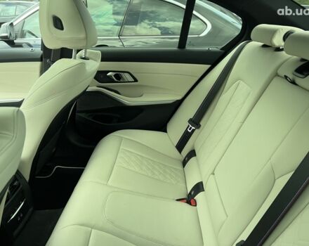 БМВ 3 Серия, объемом двигателя 2 л и пробегом 10 тыс. км за 74107 $, фото 8 на Automoto.ua