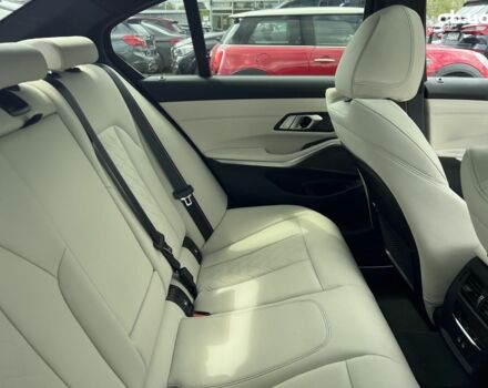 БМВ 3 Серия, объемом двигателя 2 л и пробегом 10 тыс. км за 74107 $, фото 22 на Automoto.ua