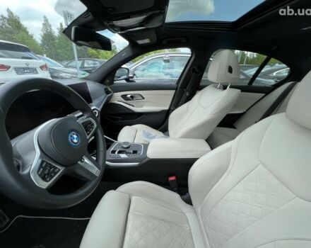 БМВ 3 Серия, объемом двигателя 2 л и пробегом 10 тыс. км за 74107 $, фото 13 на Automoto.ua