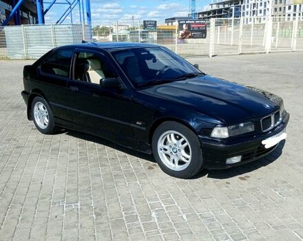 БМВ 3 Серия, объемом двигателя 1.9 л и пробегом 350 тыс. км за 4000 $, фото 1 на Automoto.ua