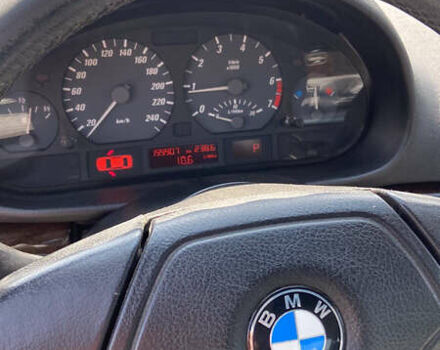 БМВ 3 Серия, объемом двигателя 1.9 л и пробегом 200 тыс. км за 5600 $, фото 3 на Automoto.ua