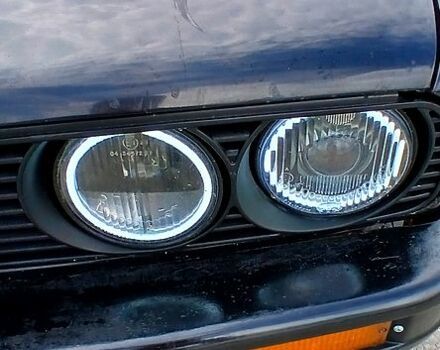 БМВ 3 Серия, объемом двигателя 1.8 л и пробегом 250 тыс. км за 1750 $, фото 2 на Automoto.ua