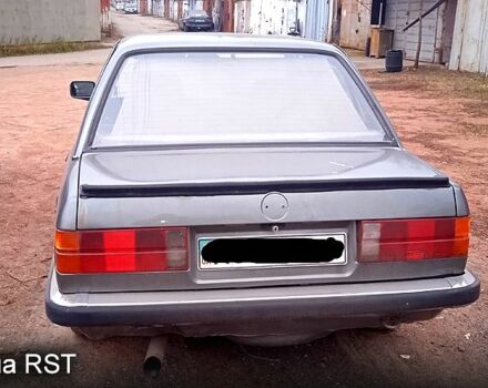 БМВ 3 Серія, об'ємом двигуна 1.8 л та пробігом 0 тис. км за 900 $, фото 4 на Automoto.ua