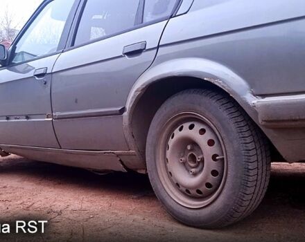 БМВ 3 Серія, об'ємом двигуна 1.8 л та пробігом 0 тис. км за 900 $, фото 3 на Automoto.ua