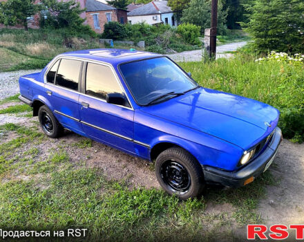 БМВ 3 Серия, объемом двигателя 1.8 л и пробегом 100 тыс. км за 900 $, фото 1 на Automoto.ua