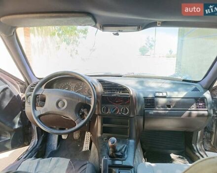 БМВ 3 Серия, объемом двигателя 0 л и пробегом 250 тыс. км за 750 $, фото 4 на Automoto.ua