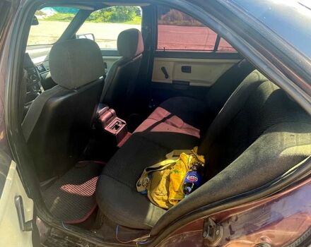 БМВ 3 Серия, объемом двигателя 2 л и пробегом 0 тыс. км за 2800 $, фото 2 на Automoto.ua