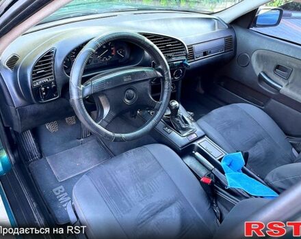 БМВ 3 Серія, об'ємом двигуна 1.8 л та пробігом 240 тис. км за 3150 $, фото 6 на Automoto.ua