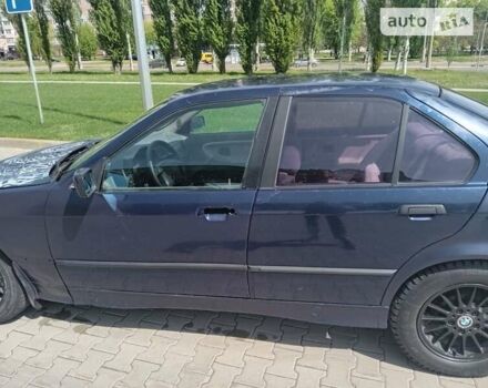 БМВ 3 Серія, об'ємом двигуна 1.6 л та пробігом 415 тис. км за 1750 $, фото 5 на Automoto.ua