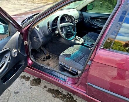 БМВ 3 Серия, объемом двигателя 18 л и пробегом 111 тыс. км за 1200 $, фото 5 на Automoto.ua