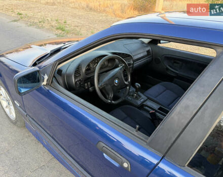 БМВ 3 Серия, объемом двигателя 1.6 л и пробегом 190 тыс. км за 3200 $, фото 16 на Automoto.ua