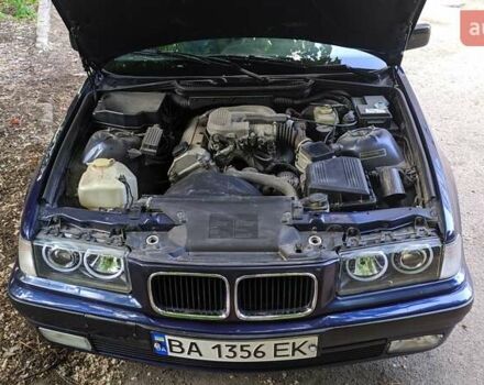 БМВ 3 Серия, объемом двигателя 1.6 л и пробегом 240 тыс. км за 3350 $, фото 1 на Automoto.ua
