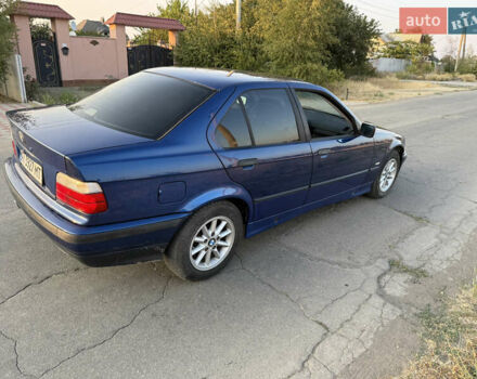 БМВ 3 Серия, объемом двигателя 1.6 л и пробегом 190 тыс. км за 3200 $, фото 29 на Automoto.ua