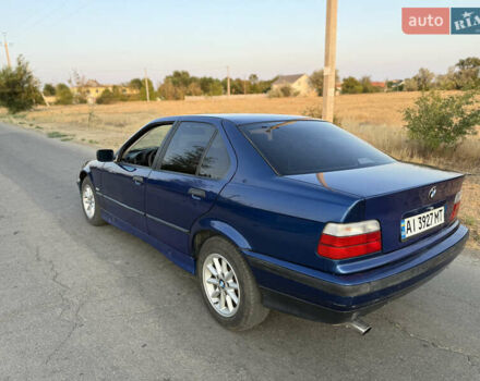БМВ 3 Серия, объемом двигателя 1.6 л и пробегом 190 тыс. км за 3200 $, фото 13 на Automoto.ua