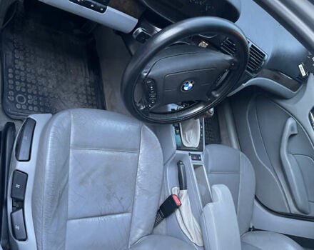 БМВ 3 Серия, объемом двигателя 2 л и пробегом 425 тыс. км за 4100 $, фото 8 на Automoto.ua
