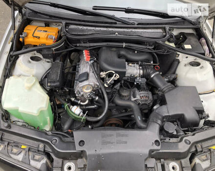 БМВ 3 Серия, объемом двигателя 1.9 л и пробегом 285 тыс. км за 4400 $, фото 3 на Automoto.ua