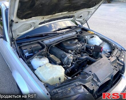 БМВ 3 Серия, объемом двигателя 1.9 л и пробегом 330 тыс. км за 4500 $, фото 5 на Automoto.ua