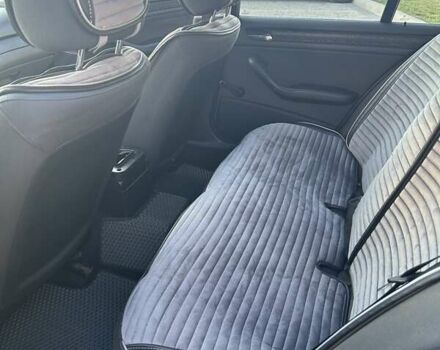 БМВ 3 Серия, объемом двигателя 2 л и пробегом 211 тыс. км за 4200 $, фото 6 на Automoto.ua