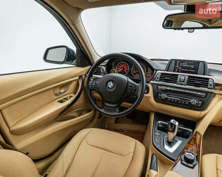 БМВ 3 Серия, объемом двигателя 2 л и пробегом 179 тыс. км за 11677 $, фото 11 на Automoto.ua