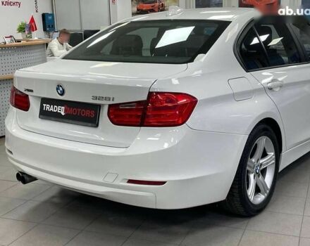 БМВ 3 Серия, объемом двигателя 2 л и пробегом 158 тыс. км за 13990 $, фото 11 на Automoto.ua