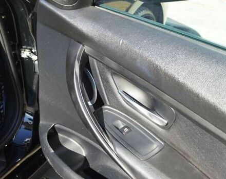 БМВ 3 Серія, об'ємом двигуна 2 л та пробігом 100 тис. км за 13999 $, фото 28 на Automoto.ua