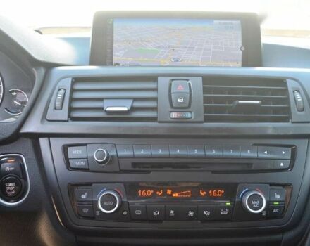 БМВ 3 Серія, об'ємом двигуна 2 л та пробігом 100 тис. км за 13999 $, фото 25 на Automoto.ua