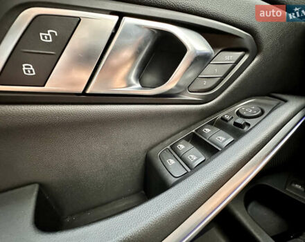 БМВ 3 Серия, объемом двигателя 2 л и пробегом 58 тыс. км за 29000 $, фото 18 на Automoto.ua