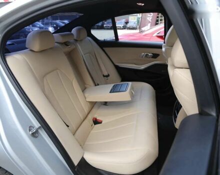 БМВ 3 Серия, объемом двигателя 2 л и пробегом 102 тыс. км за 30900 $, фото 10 на Automoto.ua